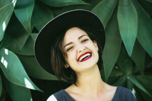 teeth whitening color changing yellow